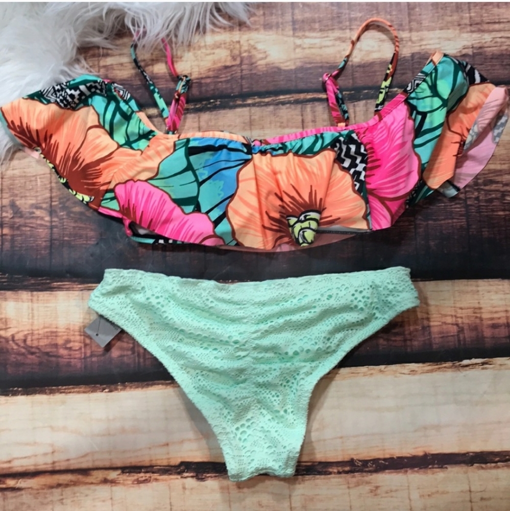 Floral bikini set - Picture 3 of 7